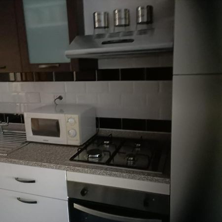 Modular King Suite - Intera Suite Vicino Aeroporto E Fiera Di Roma Fiumicino Dış mekan fotoğraf