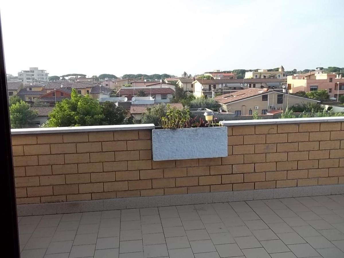 King Suite - Intera Suite Vicino Aeroporto E Fiera Di Roma Fiumicino Dış mekan fotoğraf