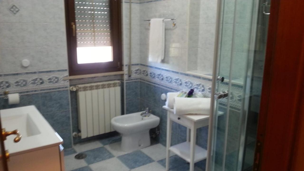 King Suite - Intera Suite Vicino Aeroporto E Fiera Di Roma Fiumicino Dış mekan fotoğraf