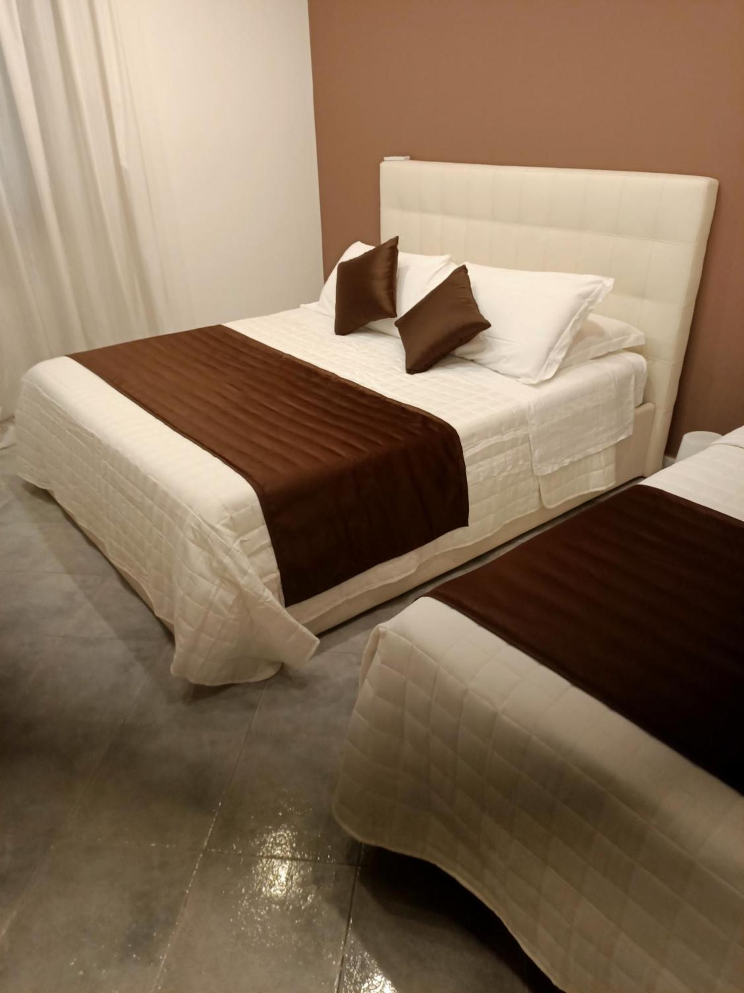Modular King Suite - Intera Suite Vicino Aeroporto E Fiera Di Roma Fiumicino Dış mekan fotoğraf