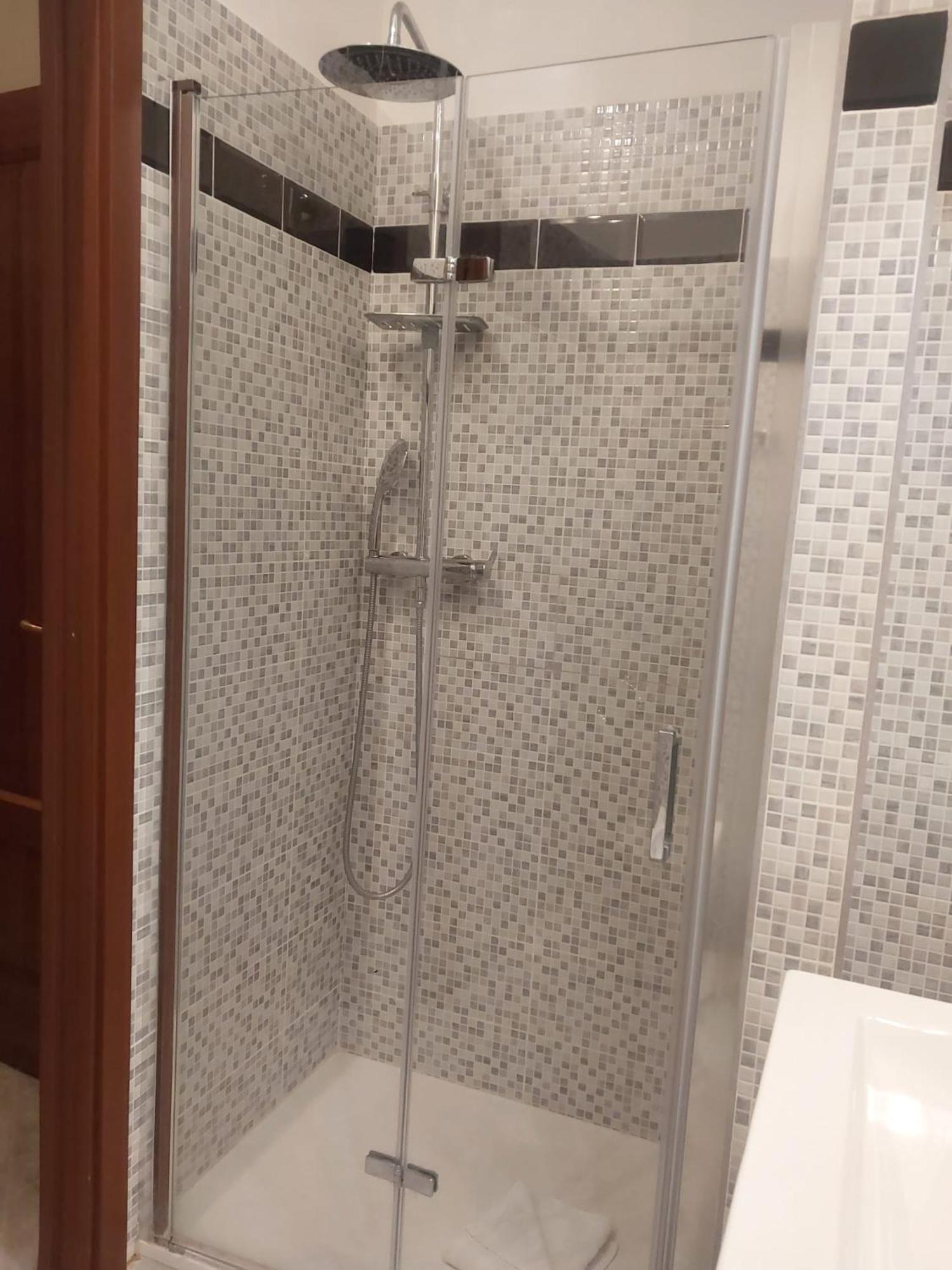 Modular King Suite - Intera Suite Vicino Aeroporto E Fiera Di Roma Fiumicino Dış mekan fotoğraf